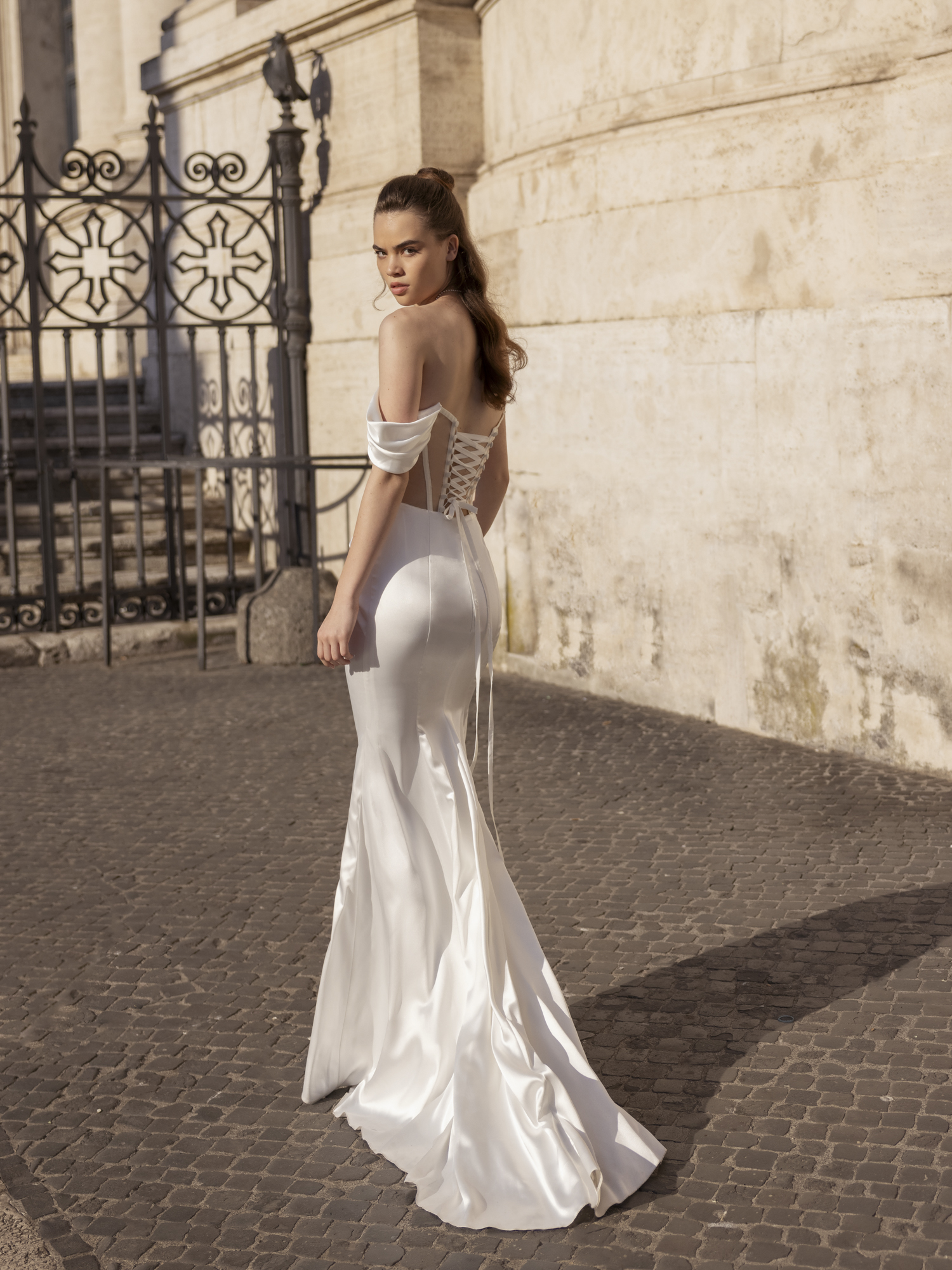 Gracia satin 4
